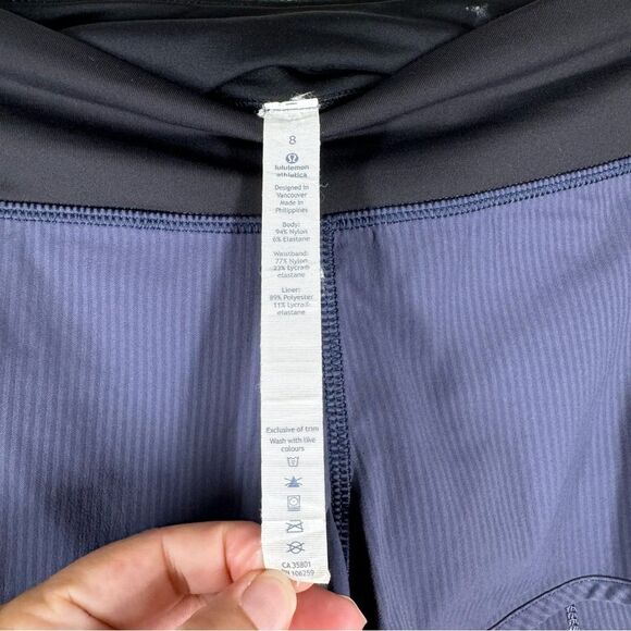 Lululemon Speed Up Lined Short Navy Blue Stripe Running Gym Women’s Size 8 - Picture 3 of 7